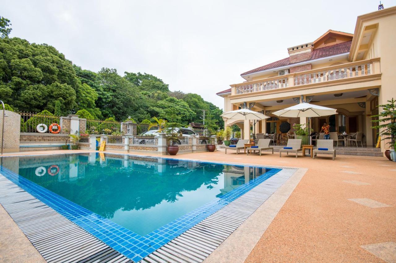 Win Unity Hotel Pyin Oo Lwin Extérieur photo